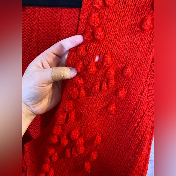 Vintage La Bonne Vie Red Hand-Knit Pure Wool Bobble Vest Size L - Picture 5 of 9